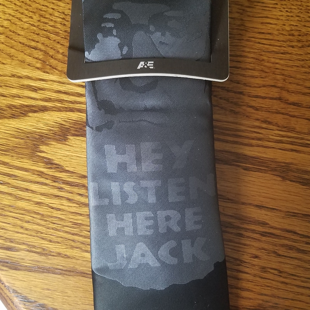NWT duck dynasty tie